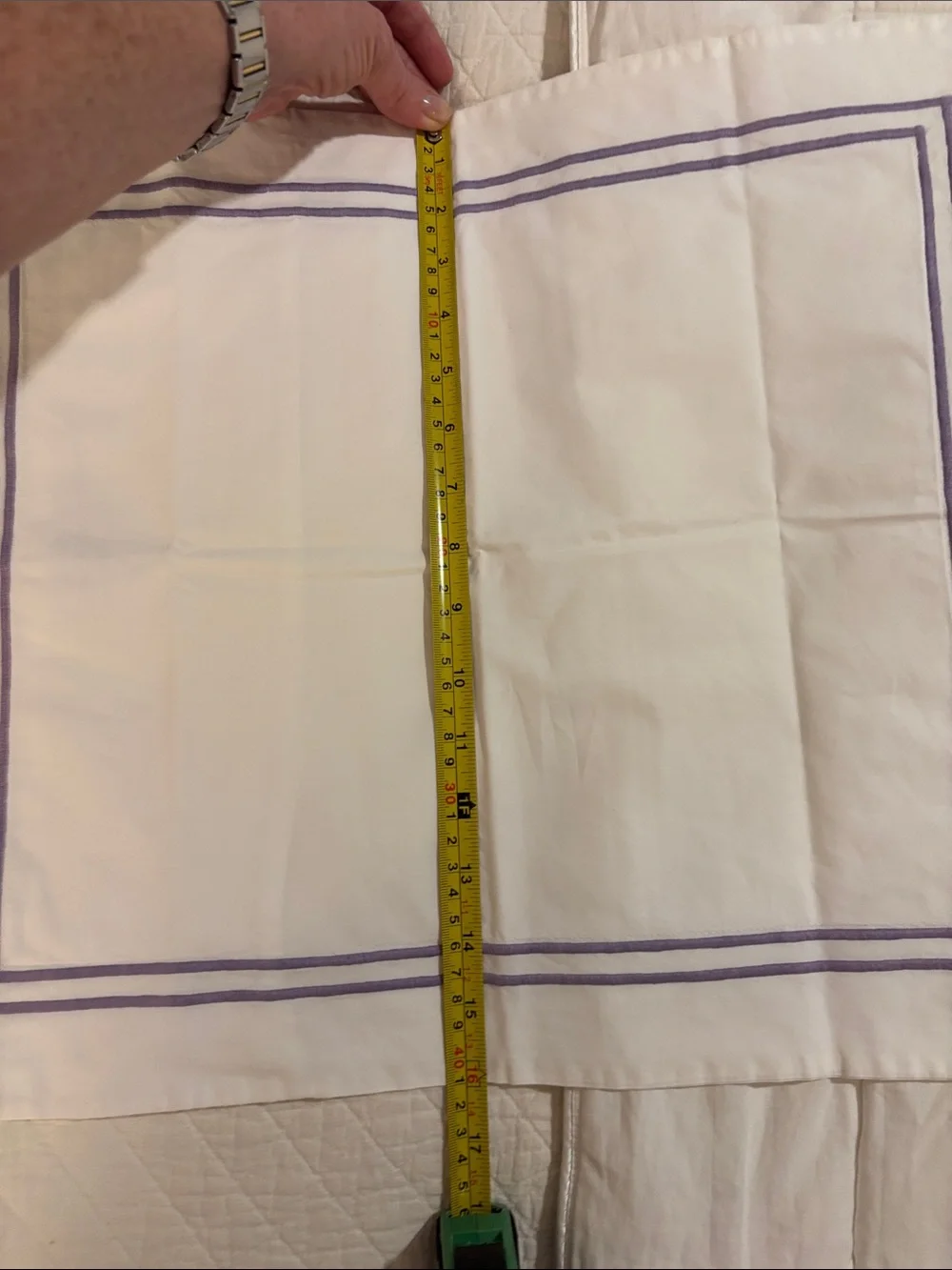 SFERRA Grand Hotel Boudoir (pair) 18x16 Lavender double trim. NWOT